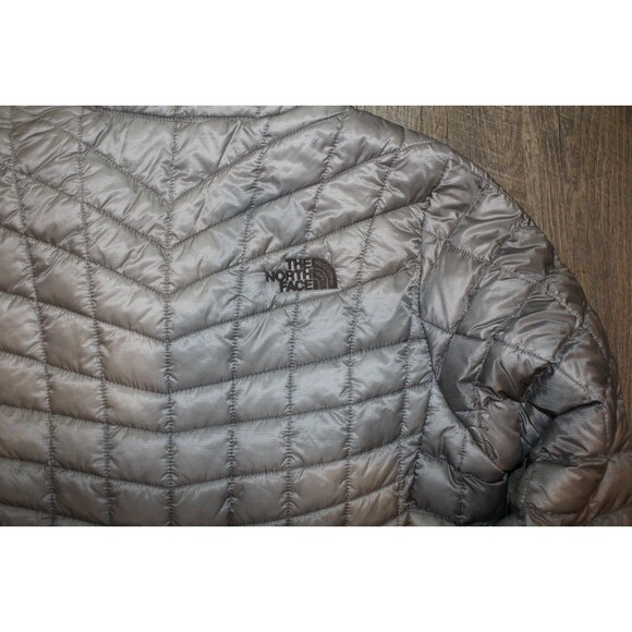 THE NORTH FACE WOMEN'S THERMABALL PUFFER JACKET GRAY SZ M NWT $200 - Picture 6 of 6